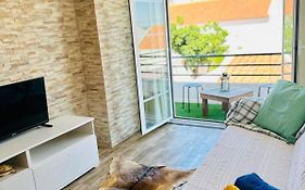 Sado Guest House
